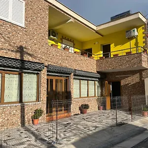 Gasthof Kristi & Mari, Vlorë